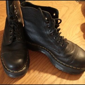 Pascal Virginia Leather Platform Doc Marten Boots